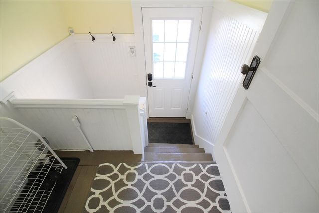 22 Bateman Avenue, Newport, RI 02840