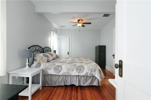 22 Bateman Avenue, Newport, RI 02840