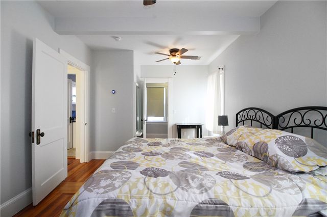 22 Bateman Avenue, Newport, RI 02840