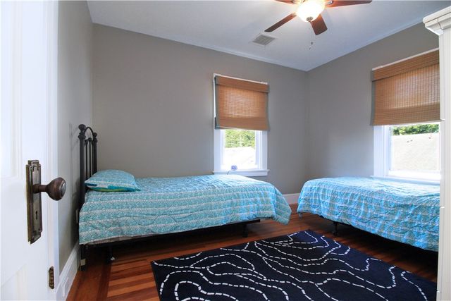 22 Bateman Avenue, Newport, RI 02840