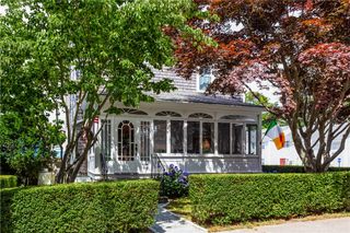 22 Bateman Avenue, Newport, RI 02840