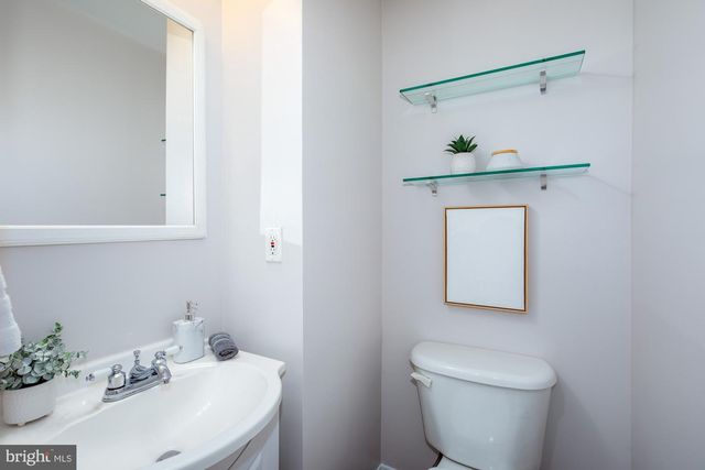 142 BATES ST NW, Washington, DC 20001