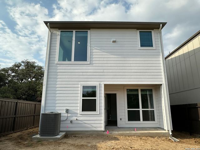 20675 Huebner Rd Unit 201, San Antonio, TX 78258