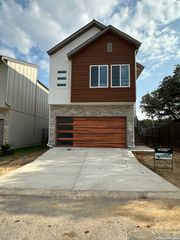20675 Huebner Rd Unit 201, San Antonio, TX 78258