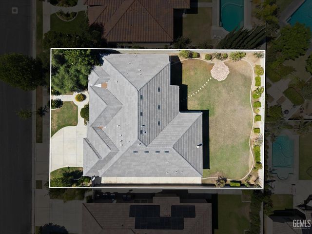 2305 Exton Street, Bakersfield, CA 93311