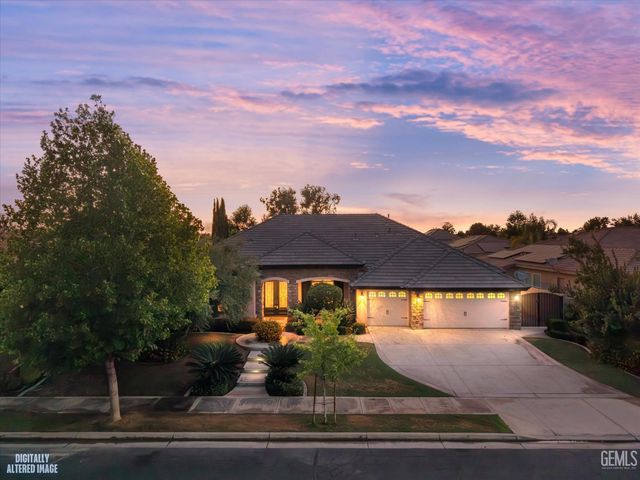 2305 Exton Street, Bakersfield, CA 93311