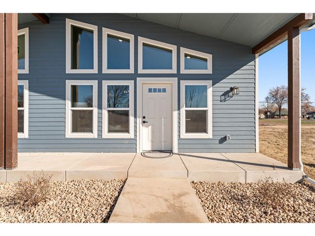 4122 Idaho St, Evans, CO 80620