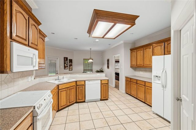3201 La Rochelle Way, Corpus Christi, TX 78414