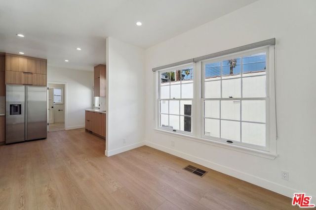 9116 W 3rd Street, Los Angeles, CA 90048