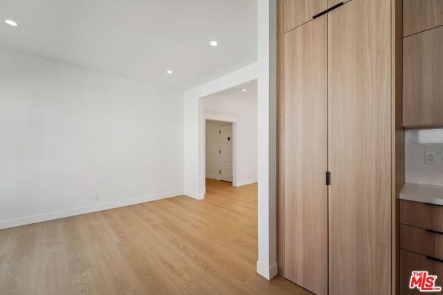 9116 W 3rd Street, Los Angeles, CA 90048