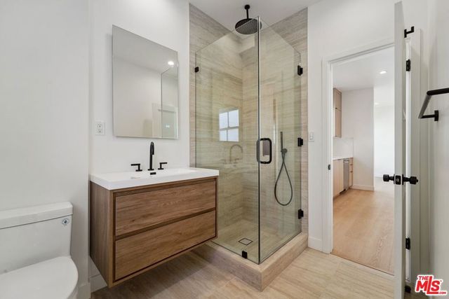 9116 W 3rd Street, Los Angeles, CA 90048