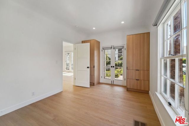 9116 W 3rd Street, Los Angeles, CA 90048