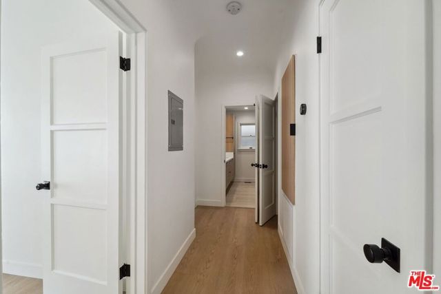 9116 W 3rd Street, Los Angeles, CA 90048