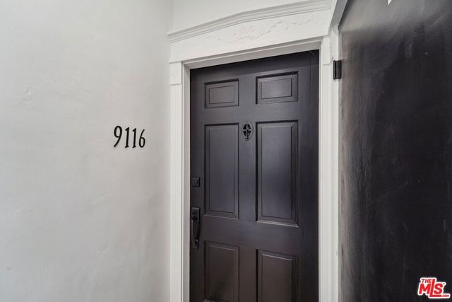 9116 W 3rd Street, Los Angeles, CA 90048