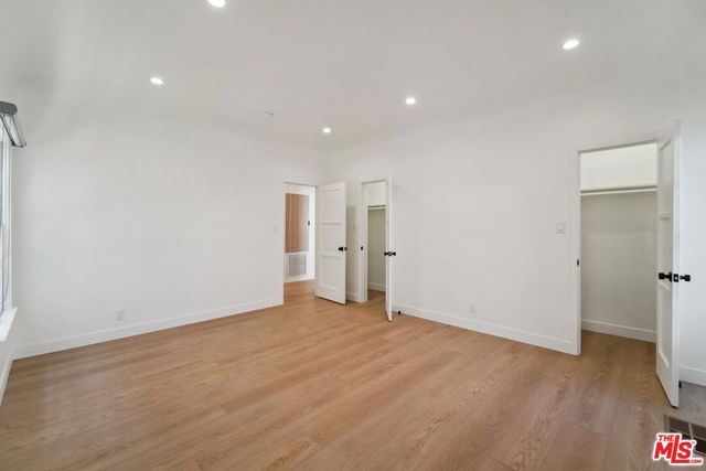 9116 W 3rd Street, Los Angeles, CA 90048