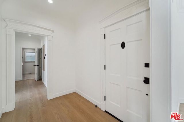 9116 W 3rd Street, Los Angeles, CA 90048