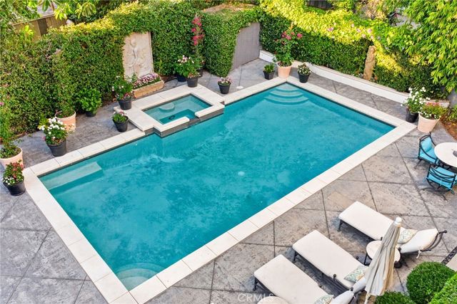 14647 Valley Vista Boulevard, Sherman Oaks, CA 91403