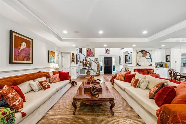 14647 Valley Vista Boulevard, Sherman Oaks, CA 91403