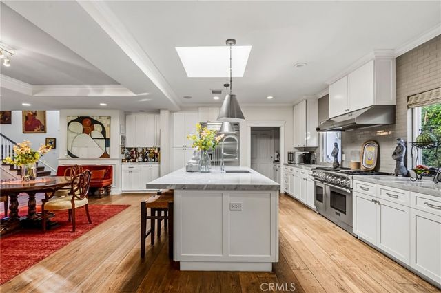 14647 Valley Vista Boulevard, Sherman Oaks, CA 91403