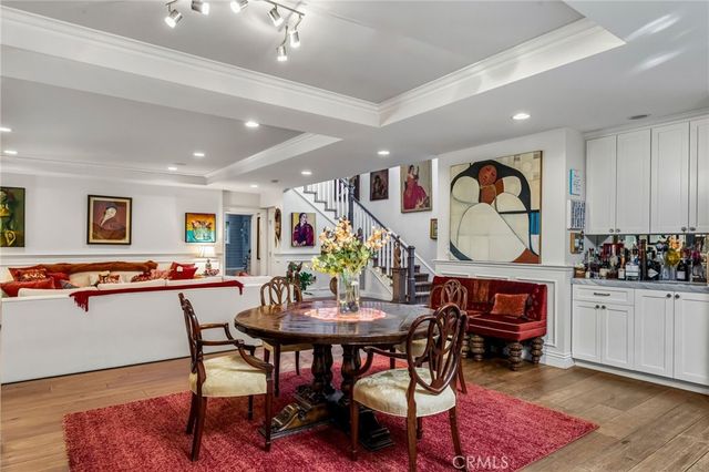 14647 Valley Vista Boulevard, Sherman Oaks, CA 91403