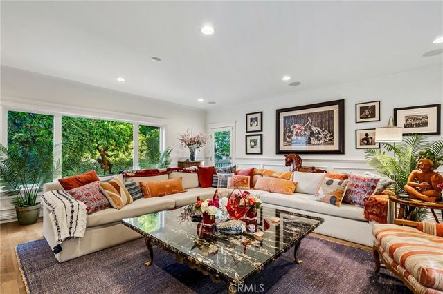 14647 Valley Vista Boulevard, Sherman Oaks, CA 91403