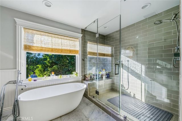 14647 Valley Vista Boulevard, Sherman Oaks, CA 91403