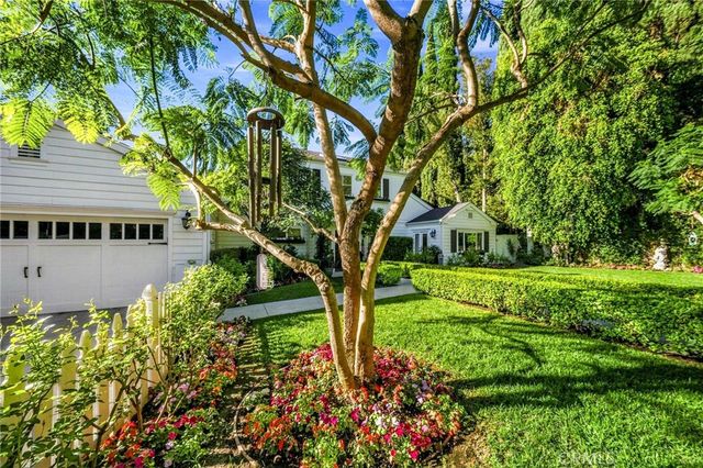 14647 Valley Vista Boulevard, Sherman Oaks, CA 91403