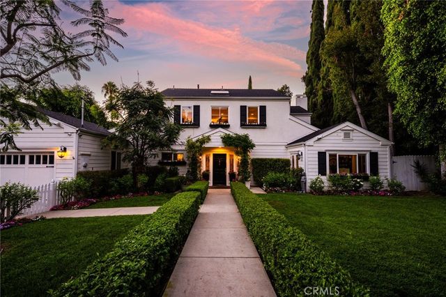 14647 Valley Vista Boulevard, Sherman Oaks, CA 91403