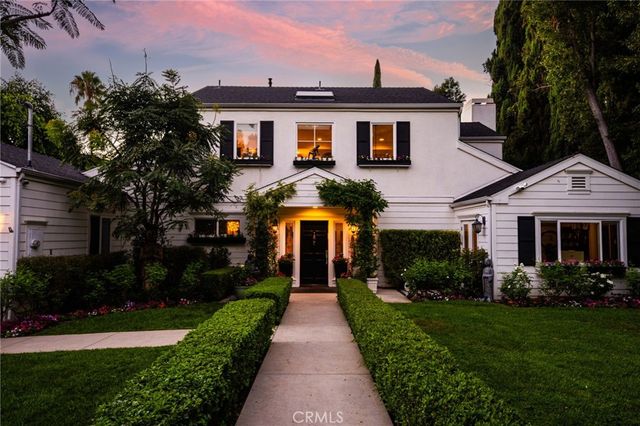 14647 Valley Vista Boulevard, Sherman Oaks, CA 91403