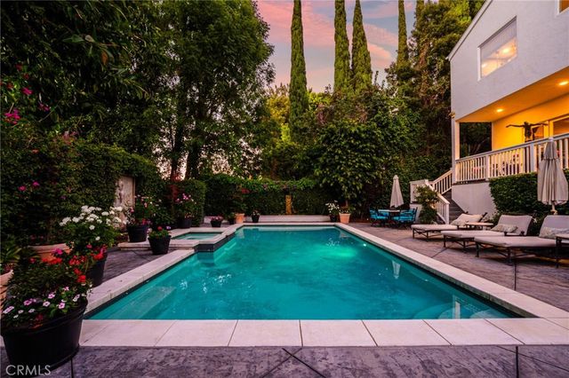 14647 Valley Vista Boulevard, Sherman Oaks, CA 91403