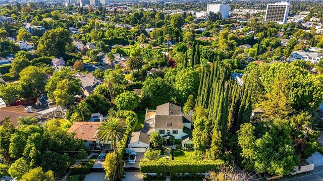 14647 Valley Vista Boulevard, Sherman Oaks, CA 91403