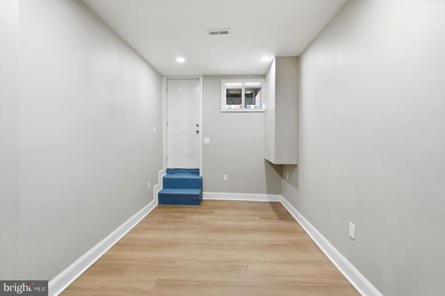 26 N ROSEDALE ST, Baltimore, MD 21229