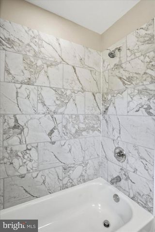 26 N ROSEDALE ST, Baltimore, MD 21229