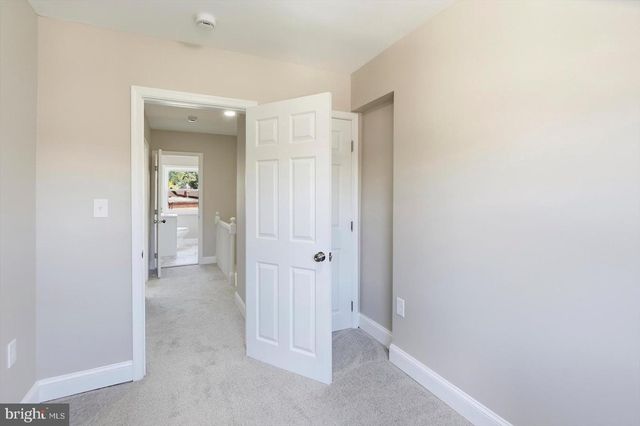 26 N ROSEDALE ST, Baltimore, MD 21229
