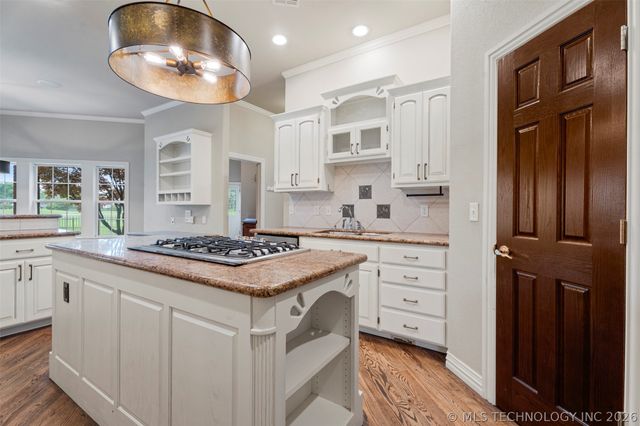 213 Ashton Drive, Broken Arrow, OK 74014