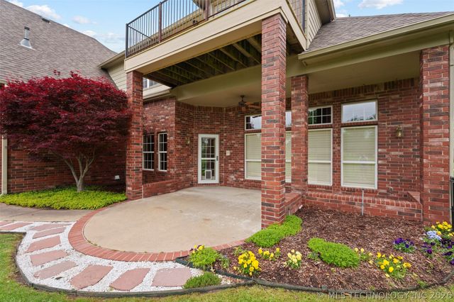 213 Ashton Drive, Broken Arrow, OK 74014