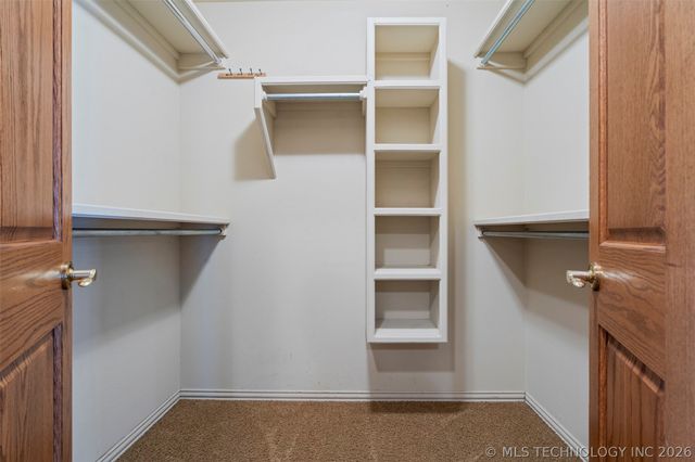 213 Ashton Drive, Broken Arrow, OK 74014