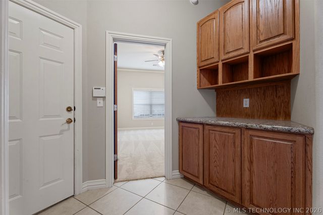213 Ashton Drive, Broken Arrow, OK 74014