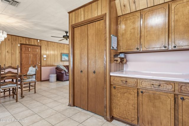 1235 Grand Anse Highway, Breaux Bridge, LA 70517