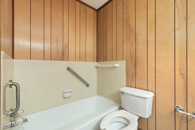 1235 Grand Anse Highway, Breaux Bridge, LA 70517