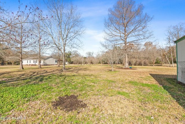 1235 Grand Anse Highway, Breaux Bridge, LA 70517