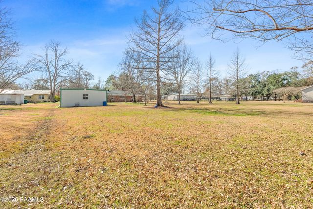 1235 Grand Anse Highway, Breaux Bridge, LA 70517