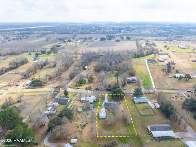 1235 Grand Anse Highway, Breaux Bridge, LA 70517