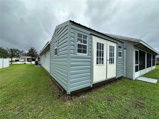 2711 46TH STREET E, Palmetto, FL 34221