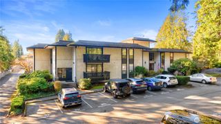 19409 56th Avenue W #201, Lynnwood, WA 98036