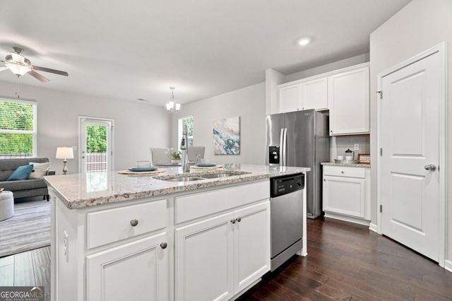 1620 Jacobs Way, Stone Mountain, GA 30083