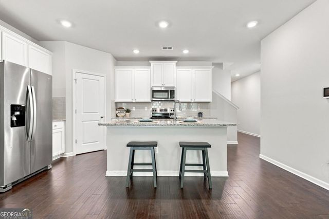 1620 Jacobs Way, Stone Mountain, GA 30083