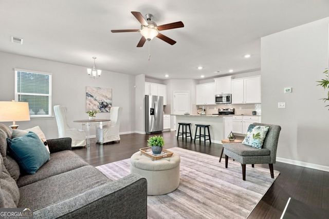 1620 Jacobs Way, Stone Mountain, GA 30083