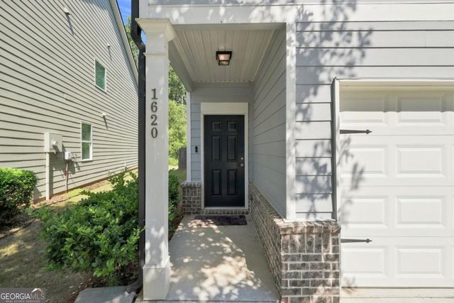 1620 Jacobs Way, Stone Mountain, GA 30083
