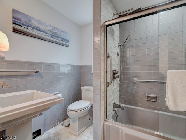 674 Eagle Rock Ave, West Orange Twp., NJ 07052